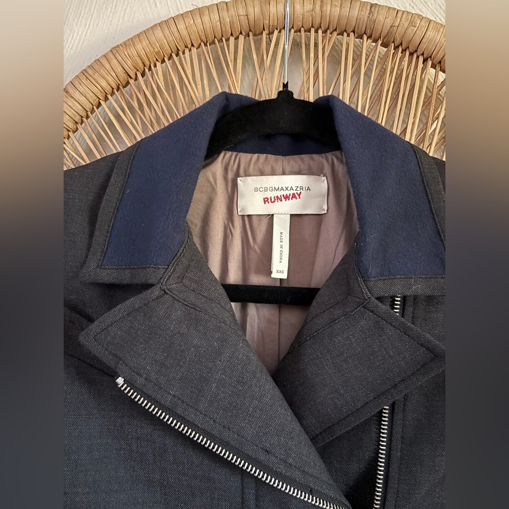 BCBGMaxAzria Runway Jacket - Picture 4 of 6